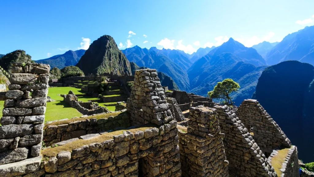 machu picchu-geo-adventures