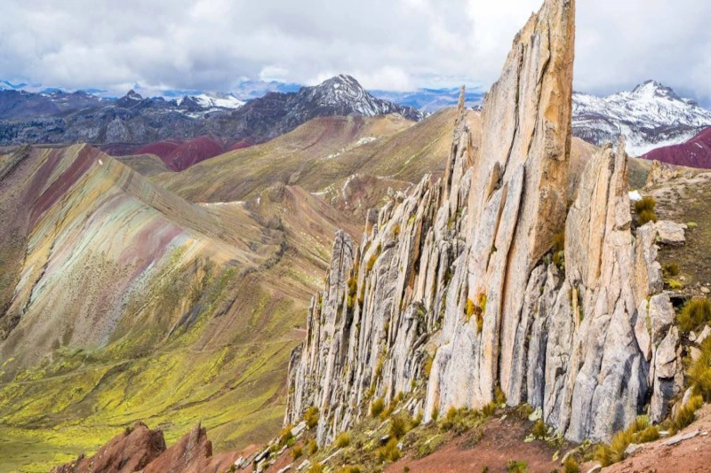 Rainbow Mountain Tours 