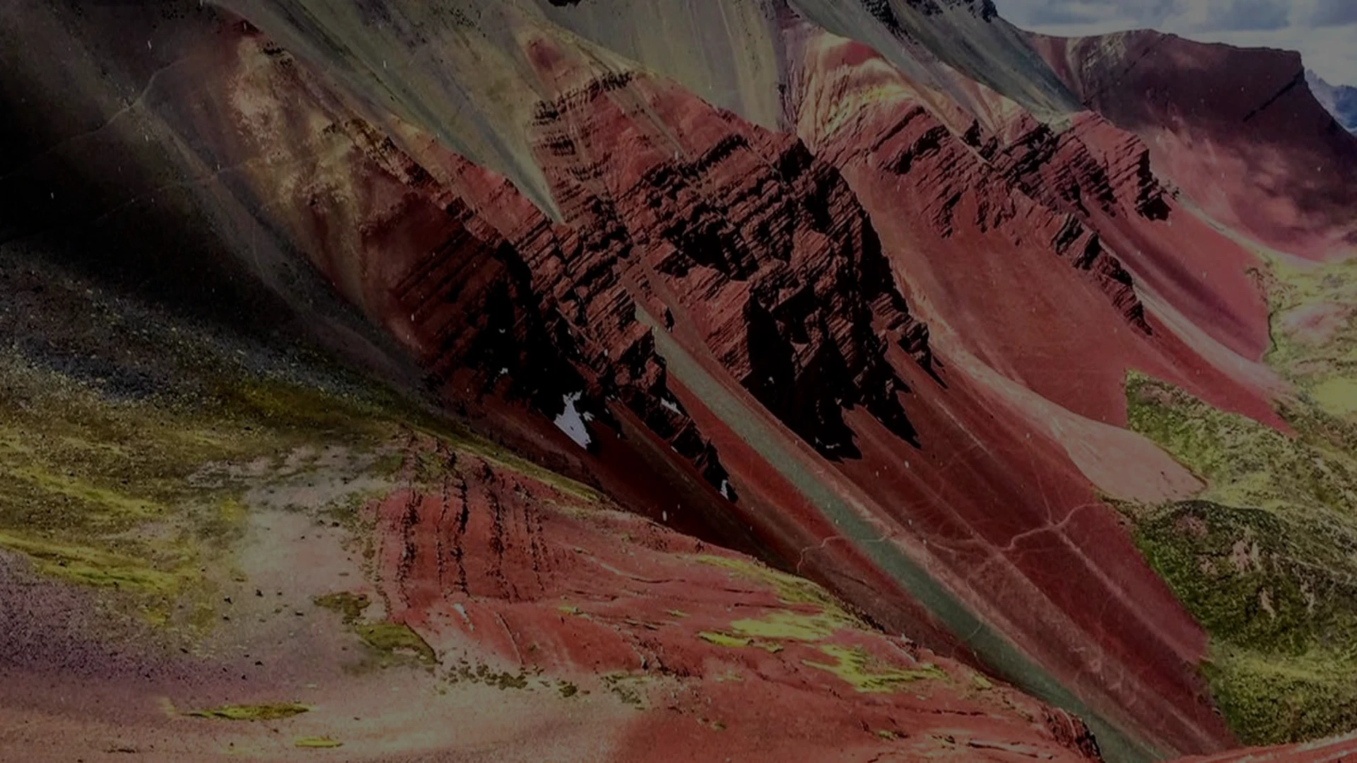 rainbow mountain peru