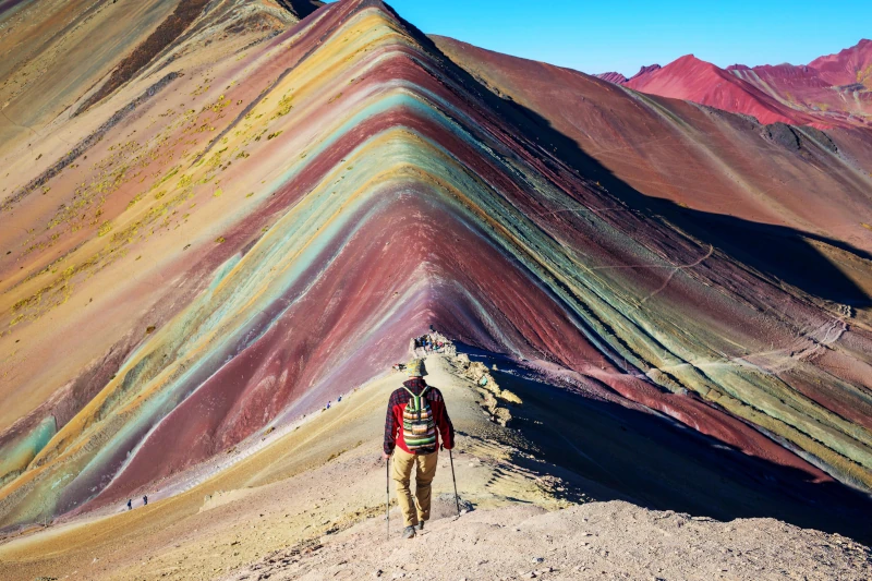 rainbow mountain peru